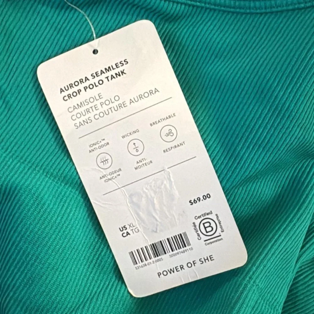 Athleta Aurora Seamless Crop Polo Tank // Tropic Green
